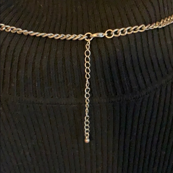 Silver accent necklace - Picture 3 of 3